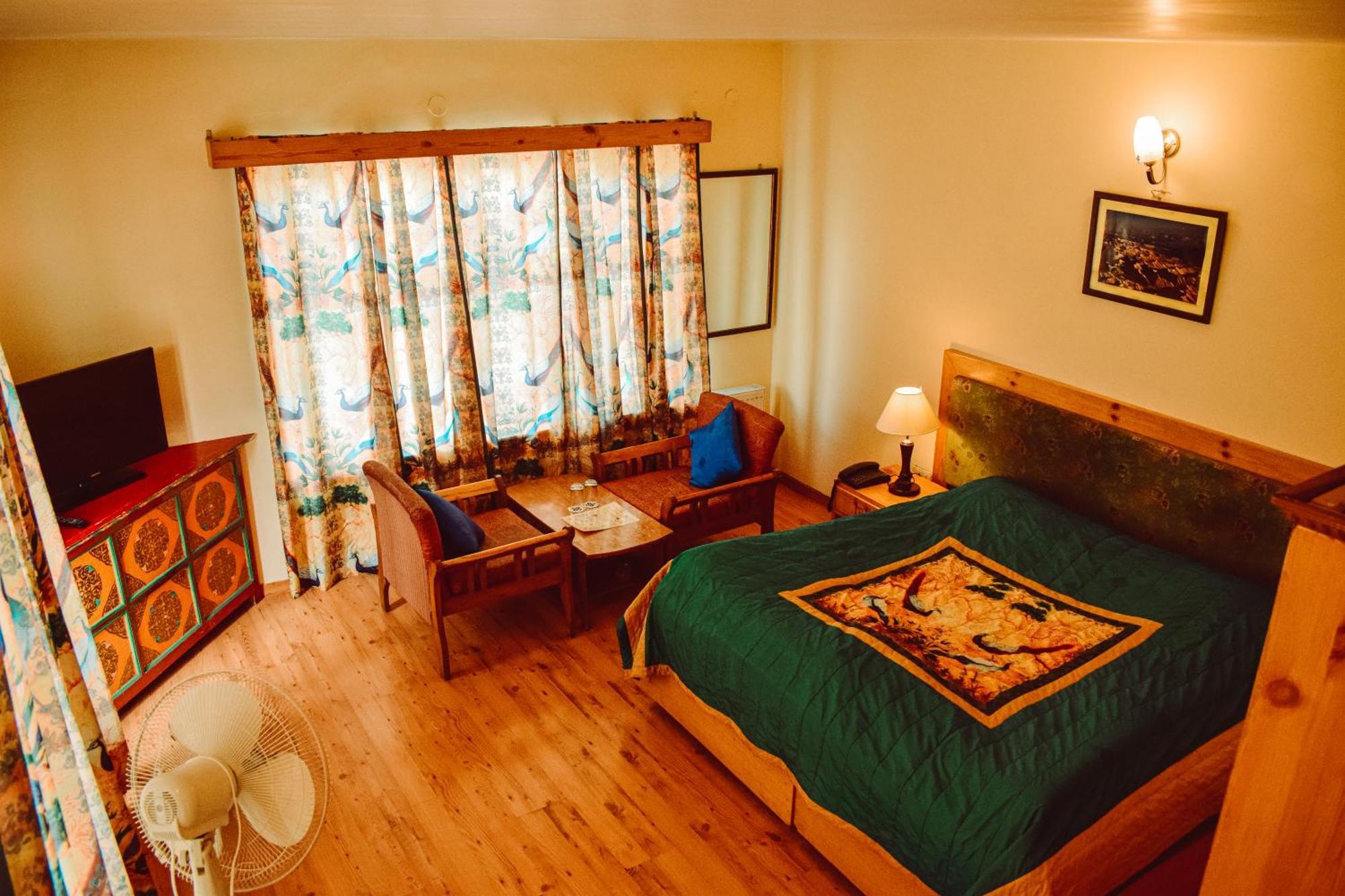 Hotel Lingzi Лех Екстер'єр фото