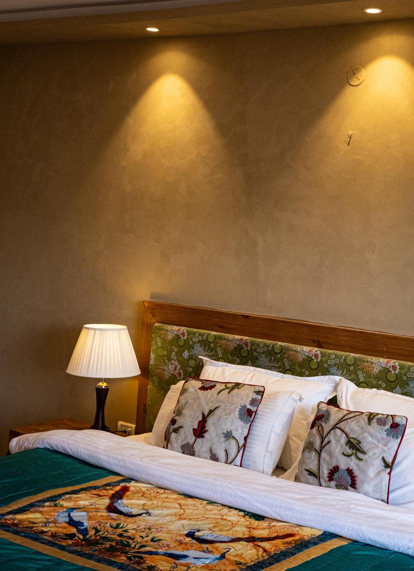Hotel Lingzi Лех Екстер'єр фото