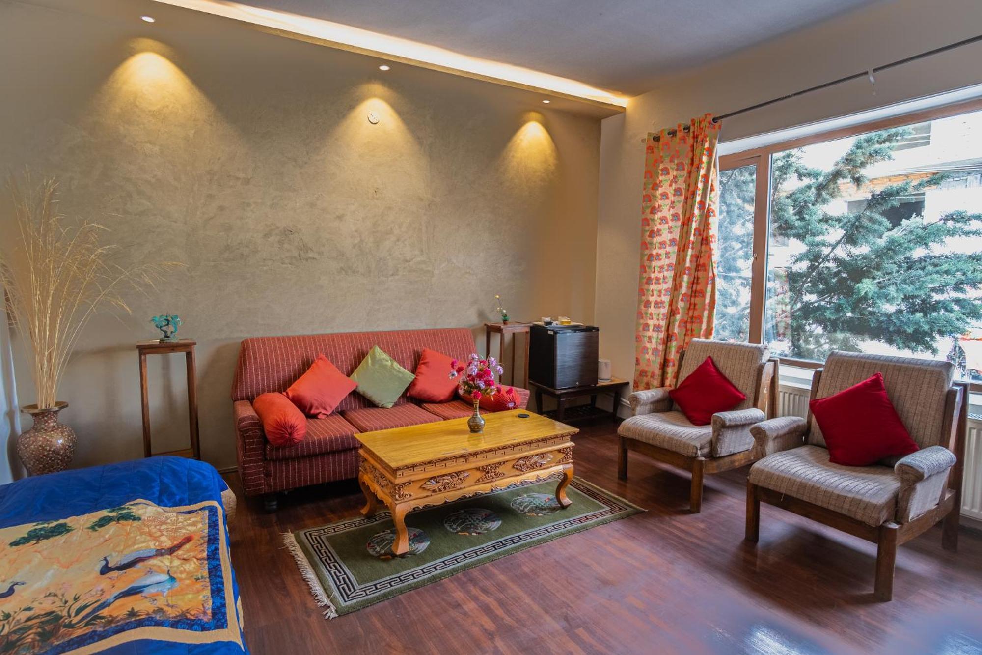 Hotel Lingzi Лех Екстер'єр фото