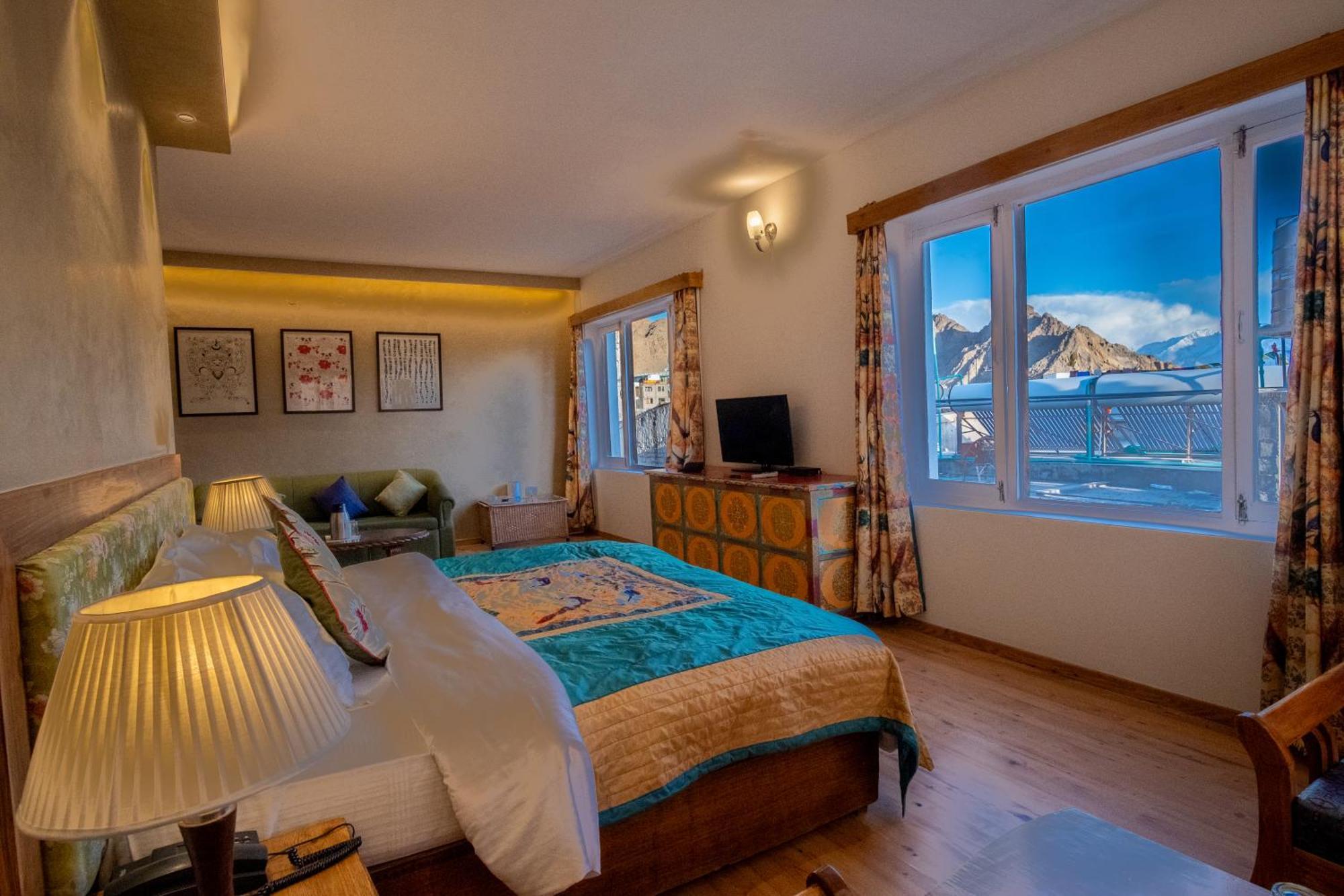 Hotel Lingzi Лех Екстер'єр фото