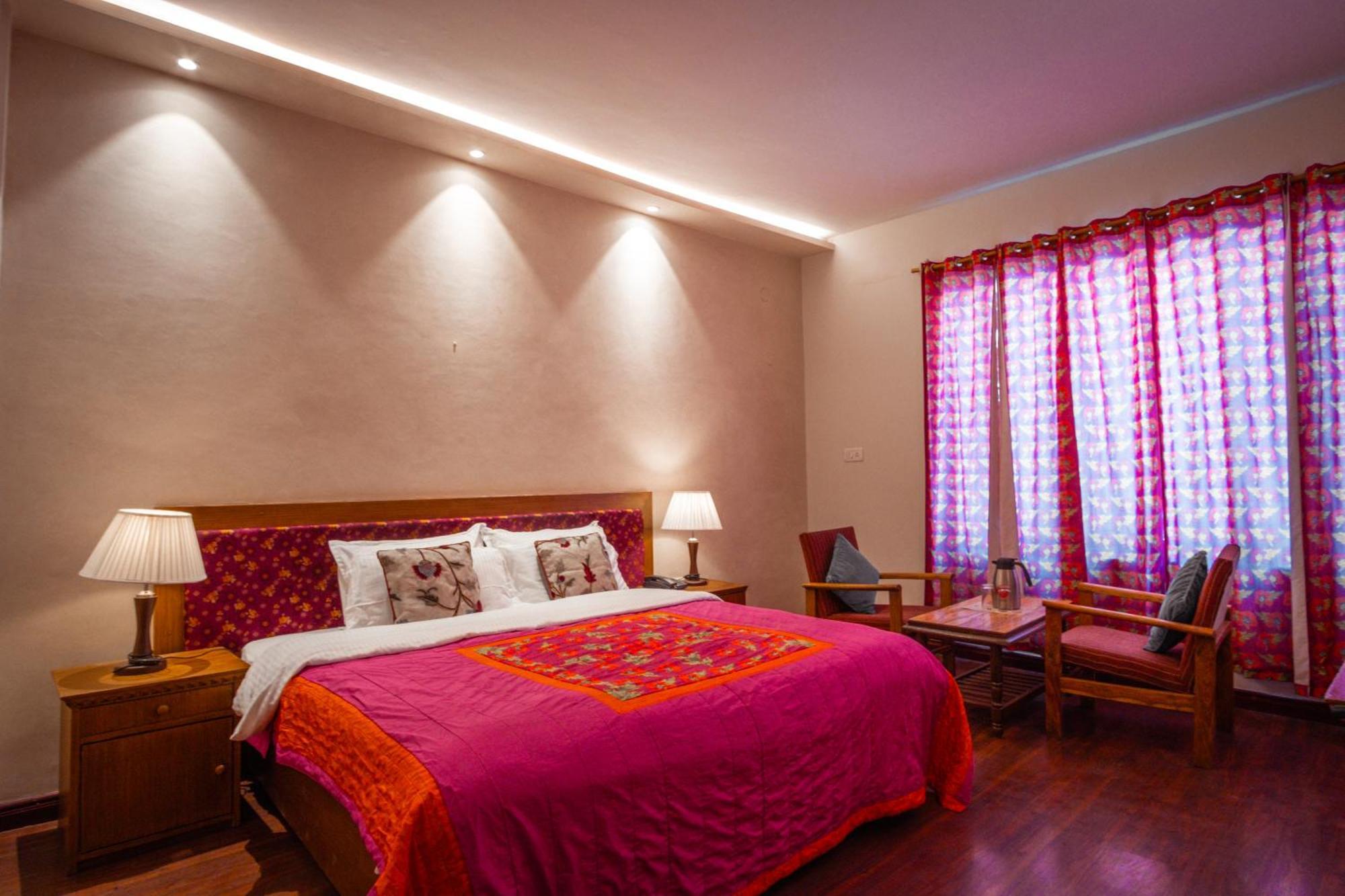 Hotel Lingzi Лех Екстер'єр фото