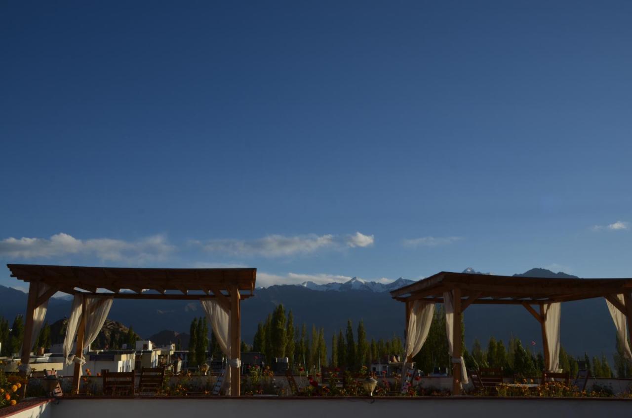 Hotel Lingzi Лех Екстер'єр фото
